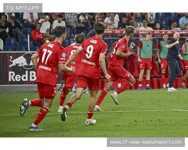 莱比锡红牛稳扎稳打，年轻阵容展现惊人效率，莱比锡红牛阵型图