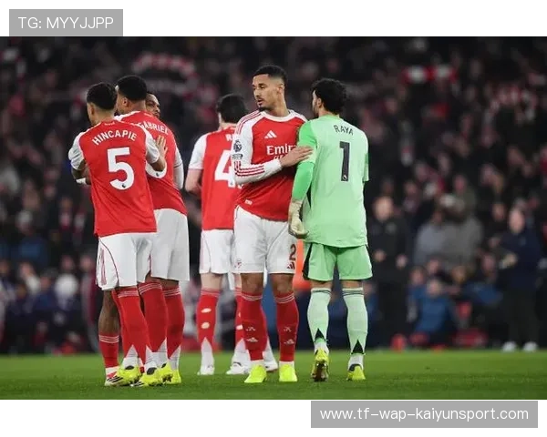 追平121年队史！阿森纳欧冠10连胜+8连零封创纪录，15岁神童登场改写历史