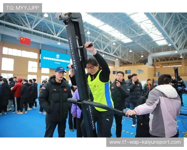 青年女子体育项目创新竞赛形式提高观赏性与参与度，女子青年组体能标准